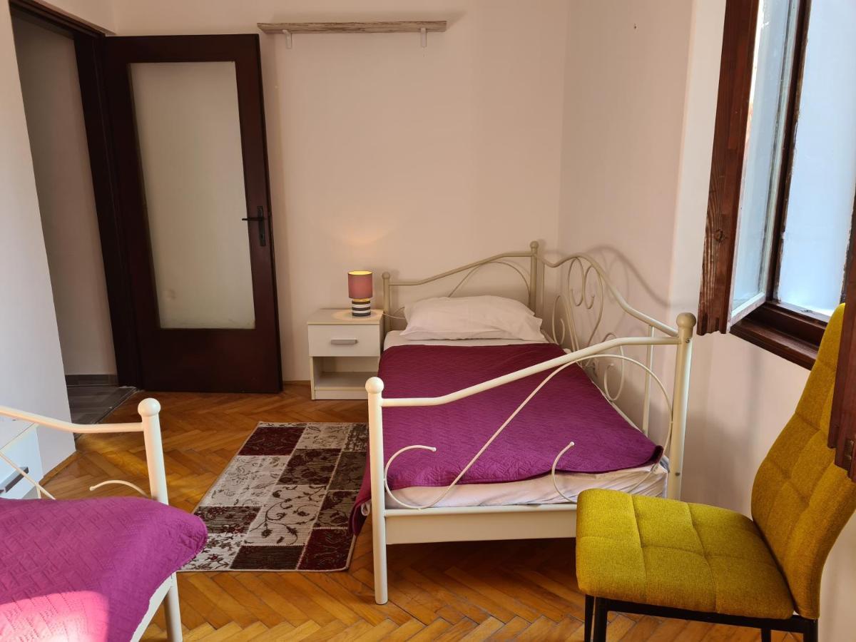 Ferienwohnung Se-Na Pula Exterior foto